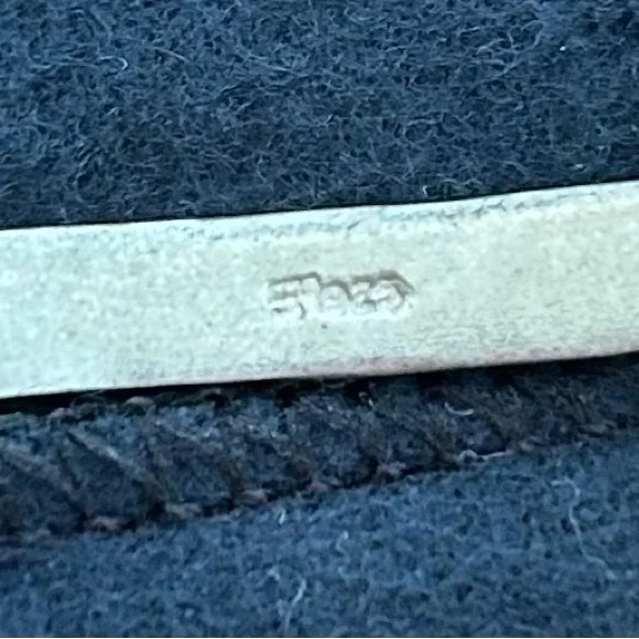 Saundra Messinger Sterling Silver w/Diamond Cuffs - Picture 4 of 7